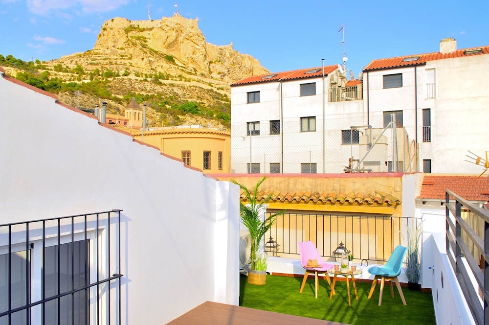 ABAL Apartments - Barrio