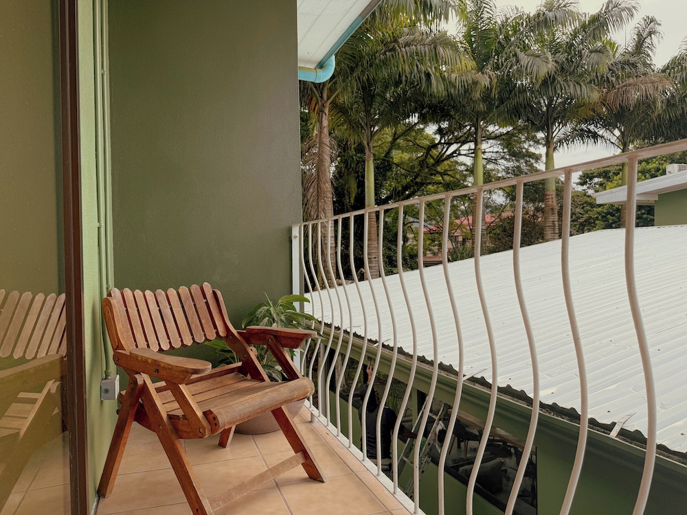 Viajero La Fortuna Hostel