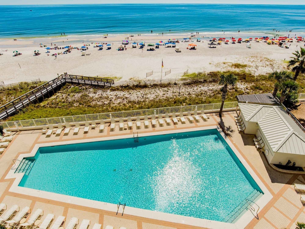 Pelican Pointe by Southern Vacation Rentals