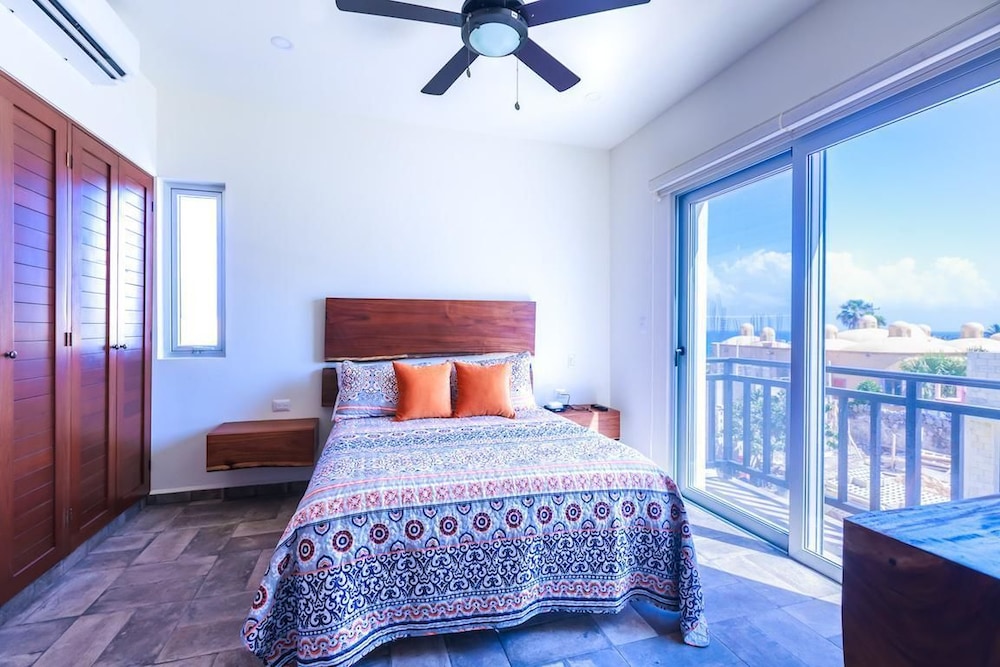 Casa de la Risa by Skyrun view 3