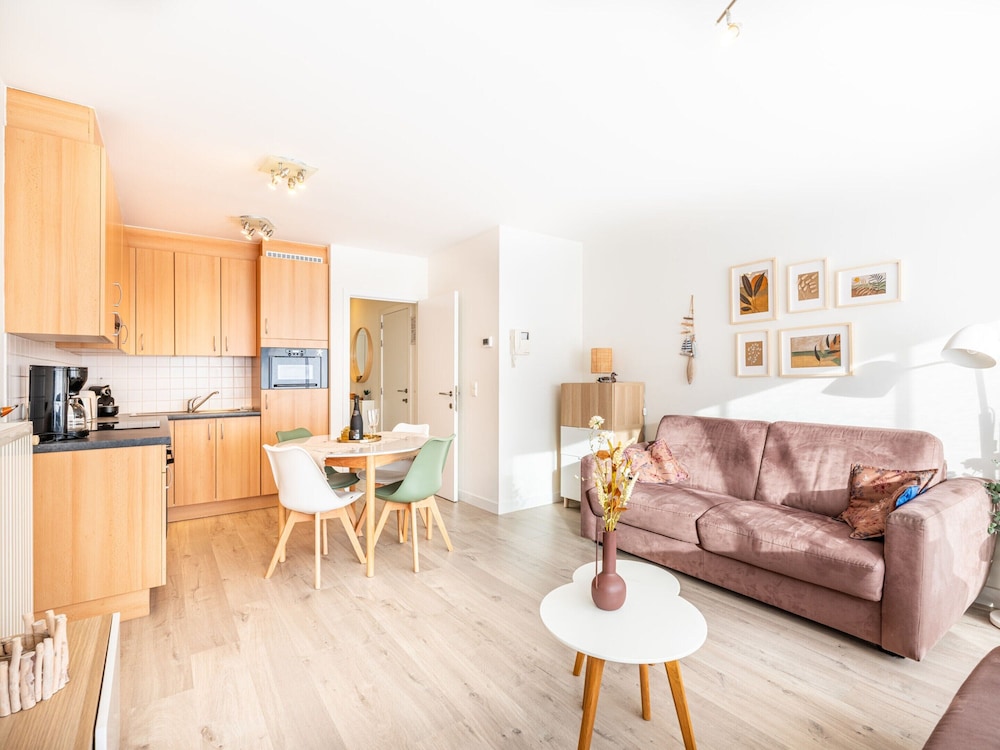 Apartment by Belgian Sea and Dunes