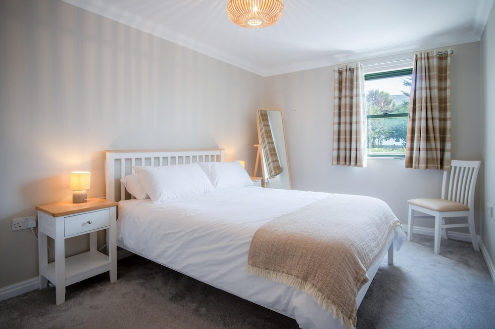 3 St Bride s Bay View - 3 Bedroom - Broad Haven