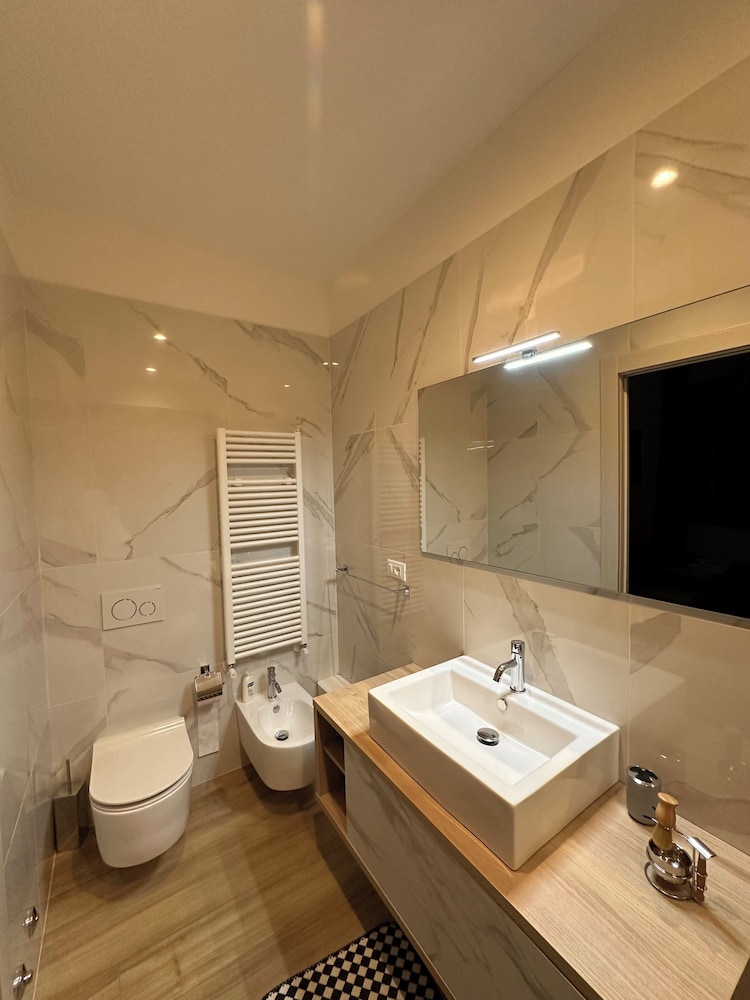 DORIAN GRAY LUXURY SUITE photo 4