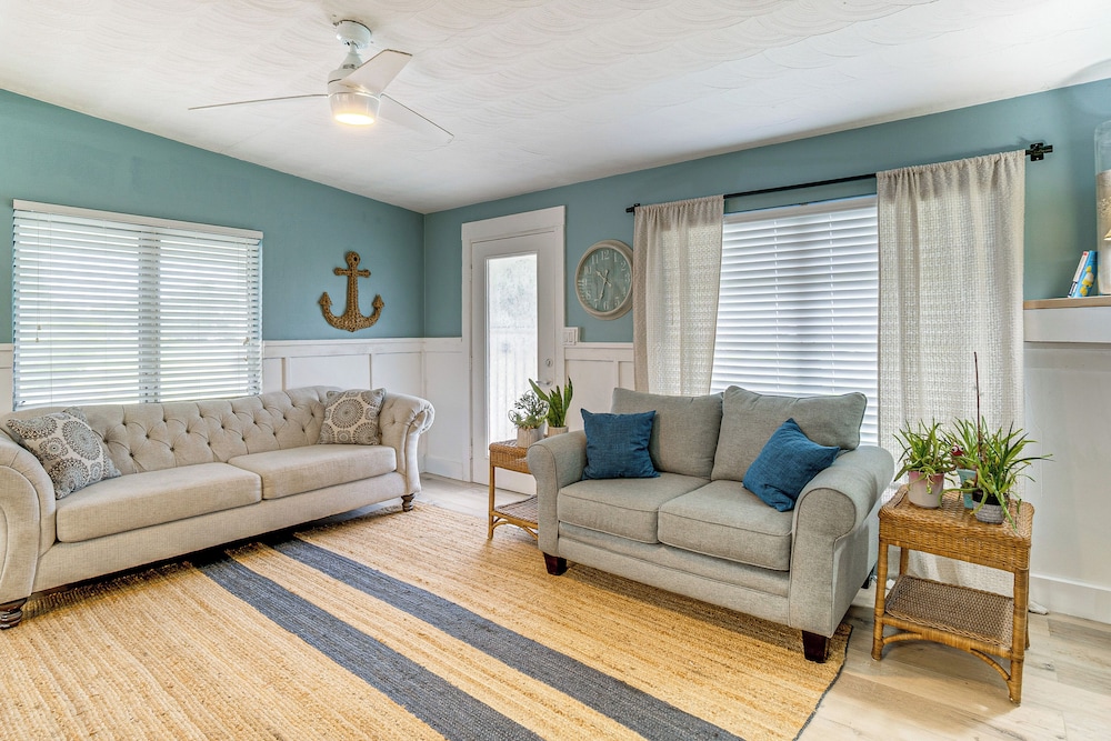 < 2 Mi to Punta Gorda Beach Park! Nautical Retreat