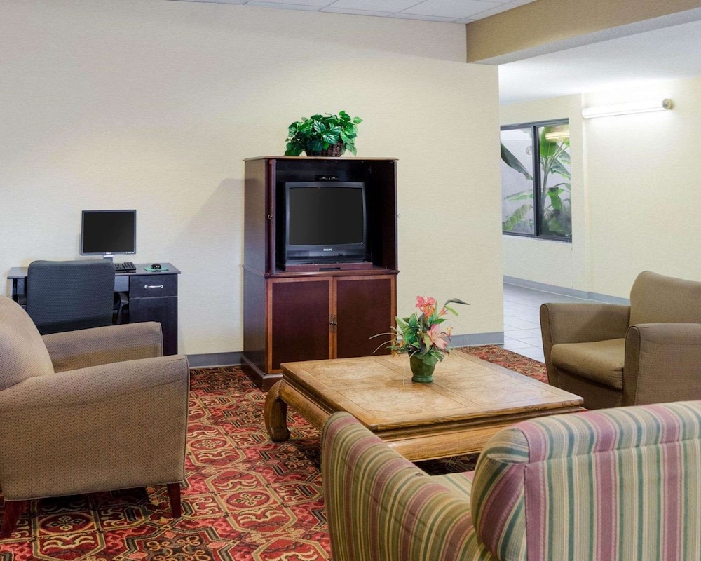 Econo Lodge Yazoo City view 5