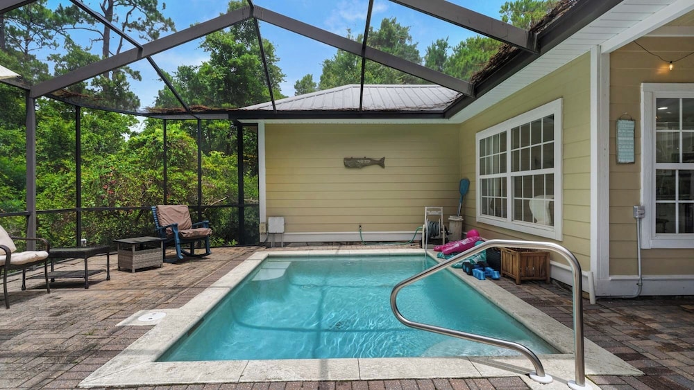 Seacrest 4BR w/ Private Heated Pool + Beach Access & Dolphin Cruise Ticket!