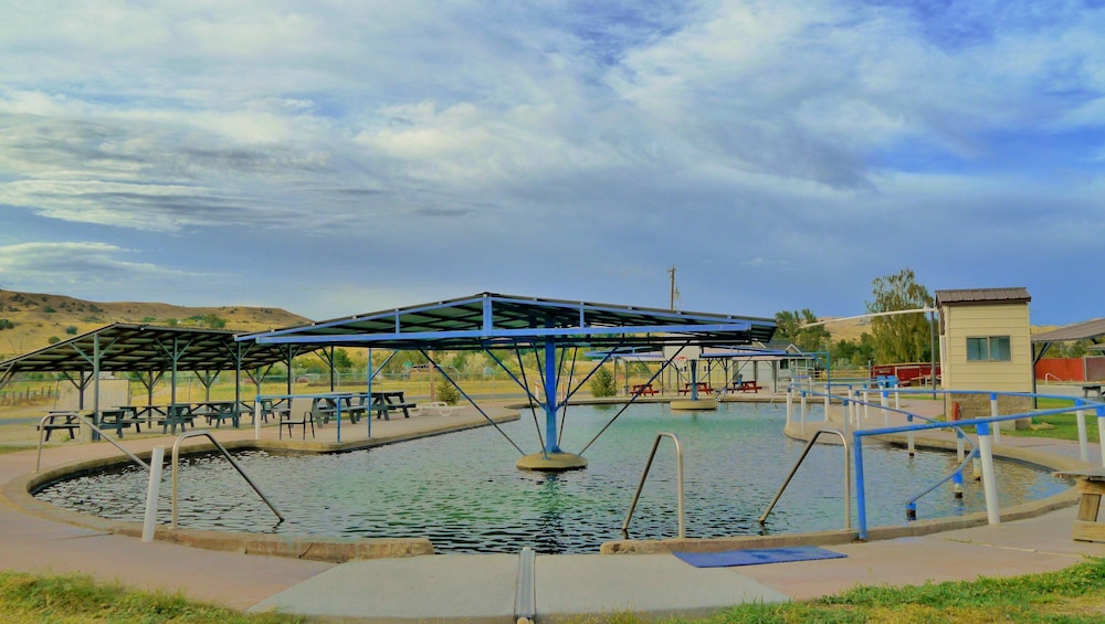 Bear River Hot Springs