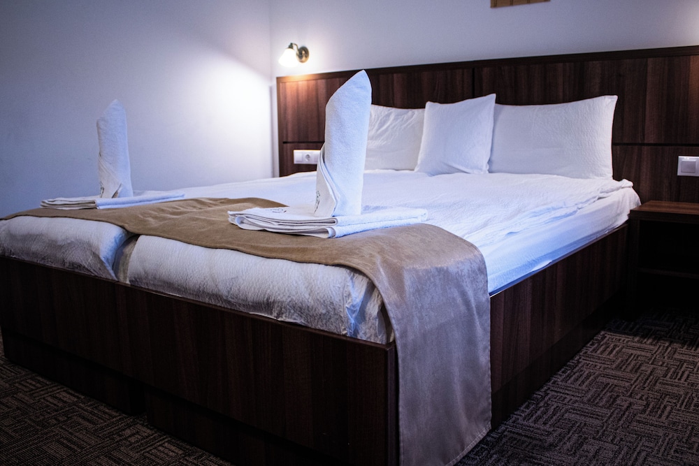 Hotel Claris Valiug