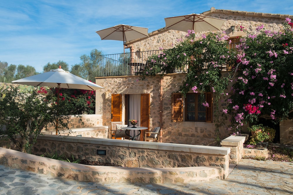 Hotel Rural Can Feliu