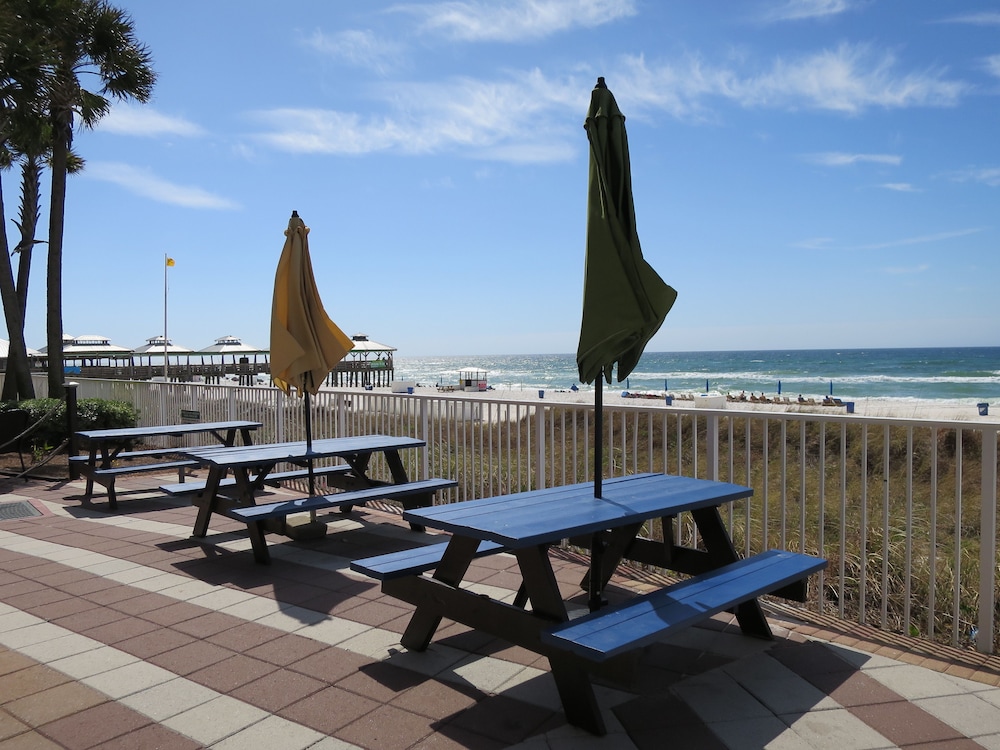 Shores of Panama Beach Resort