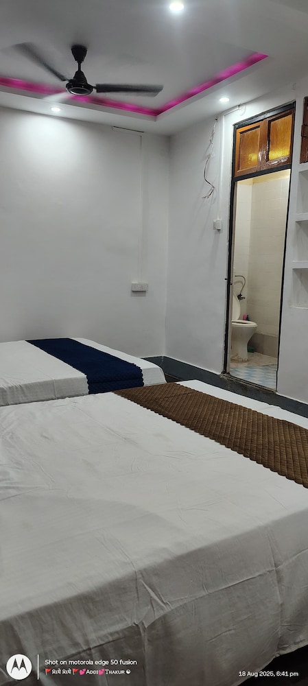 Ayodhya Cantt Palace & Restaurant