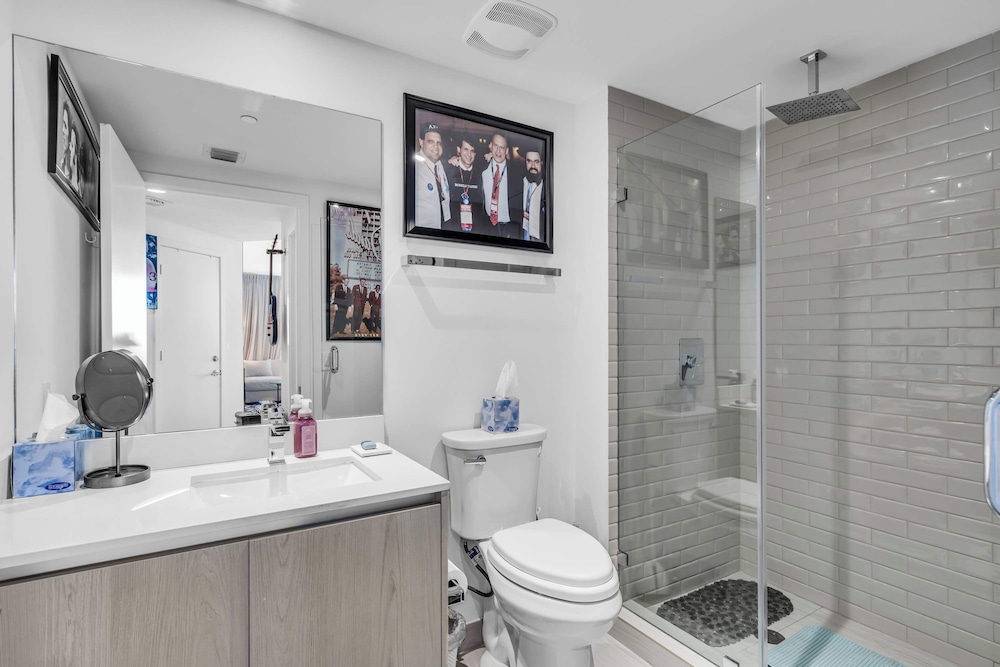 Ocean Eagle View - Luxury Oceanfront Stay for 6