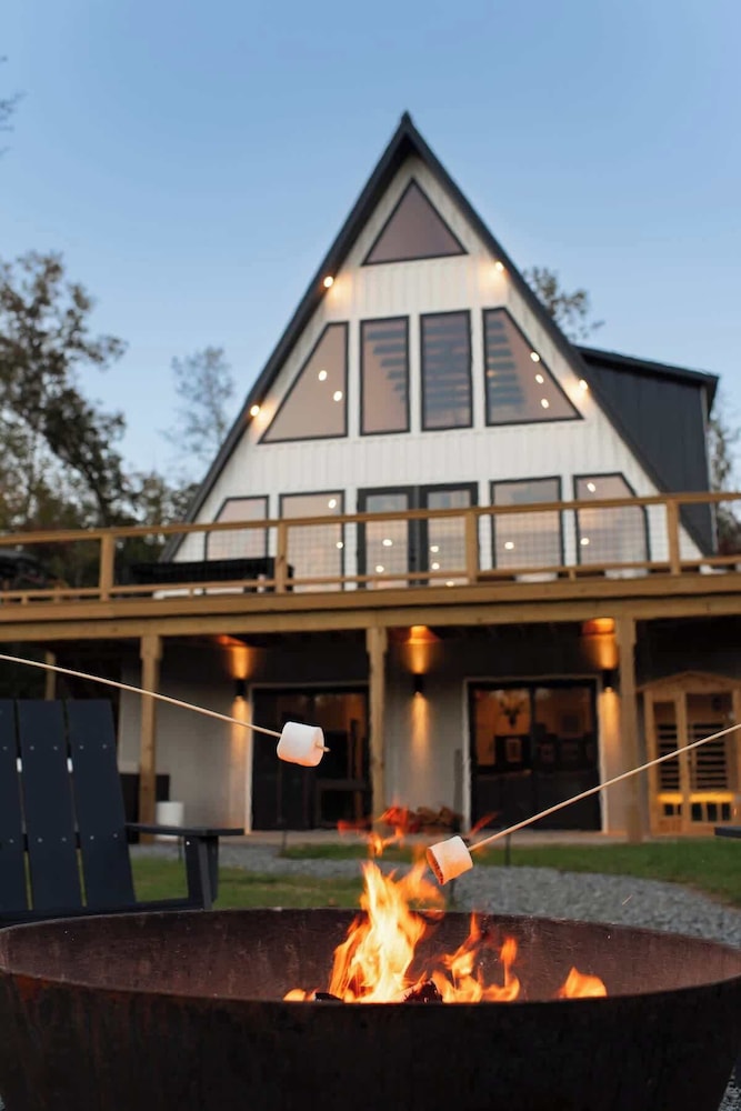 Afton Peak in Faber With 5 Bedrooms and 3 5 Bathrooms