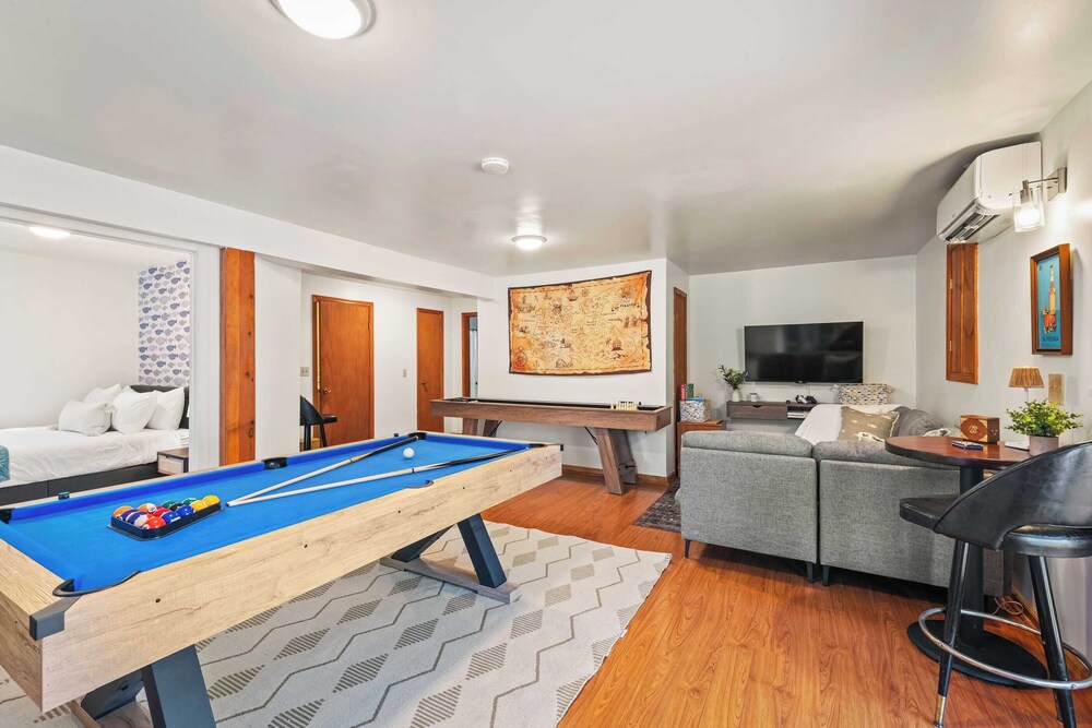 Pirate-themed Lakefront Home w/ Kayaks, Game Room, Views & Hidden Treasure Hunt