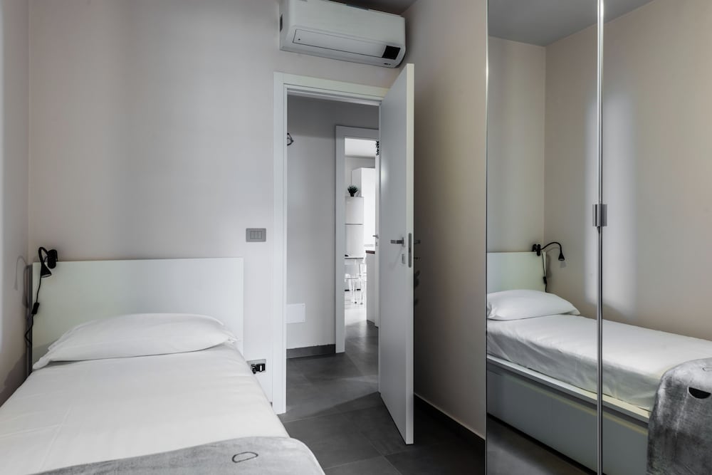 La Romantica Apartment by Wonderful Italy