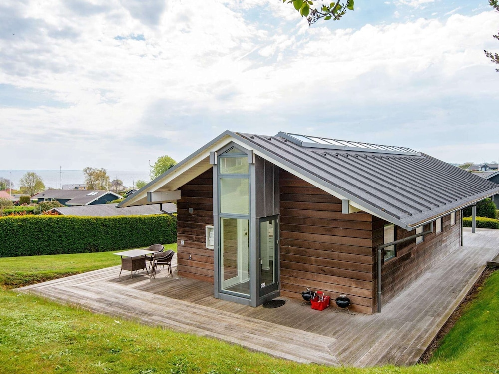 6 Person Holiday Home in Hejls