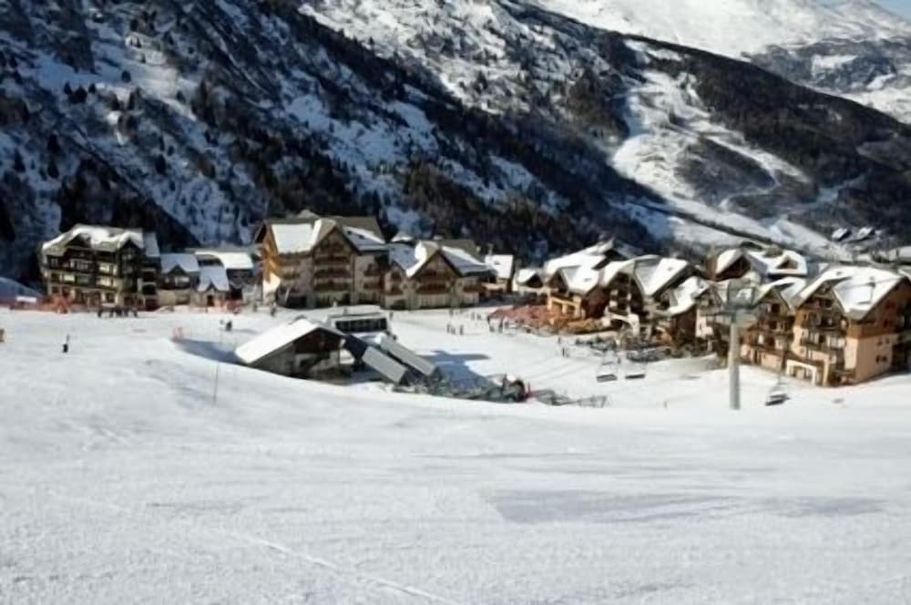 Valmeinier Vacations - Hotel L'Aigle - Property Image 28