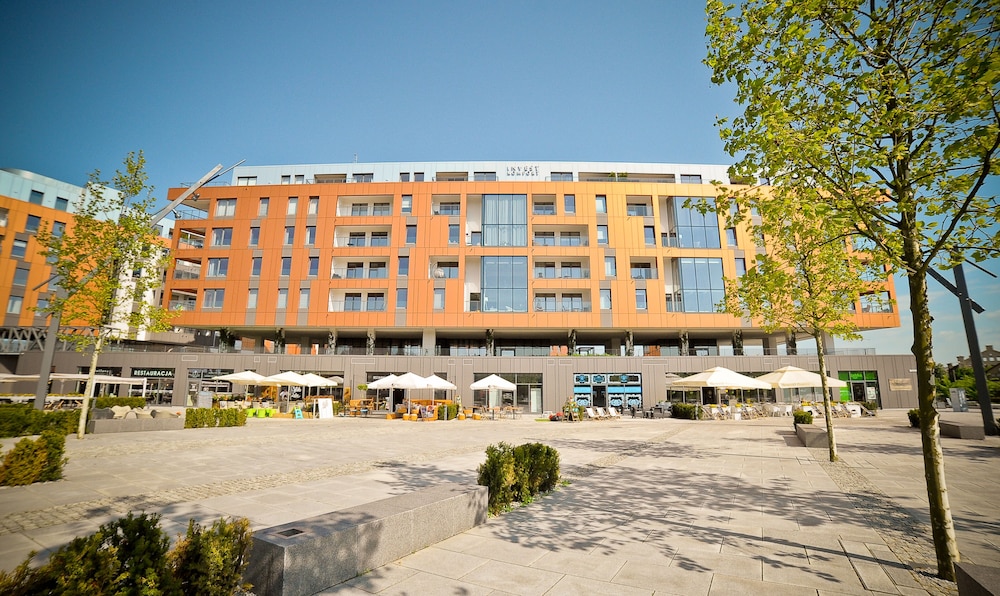 Grand Apartments - Modern Old Town