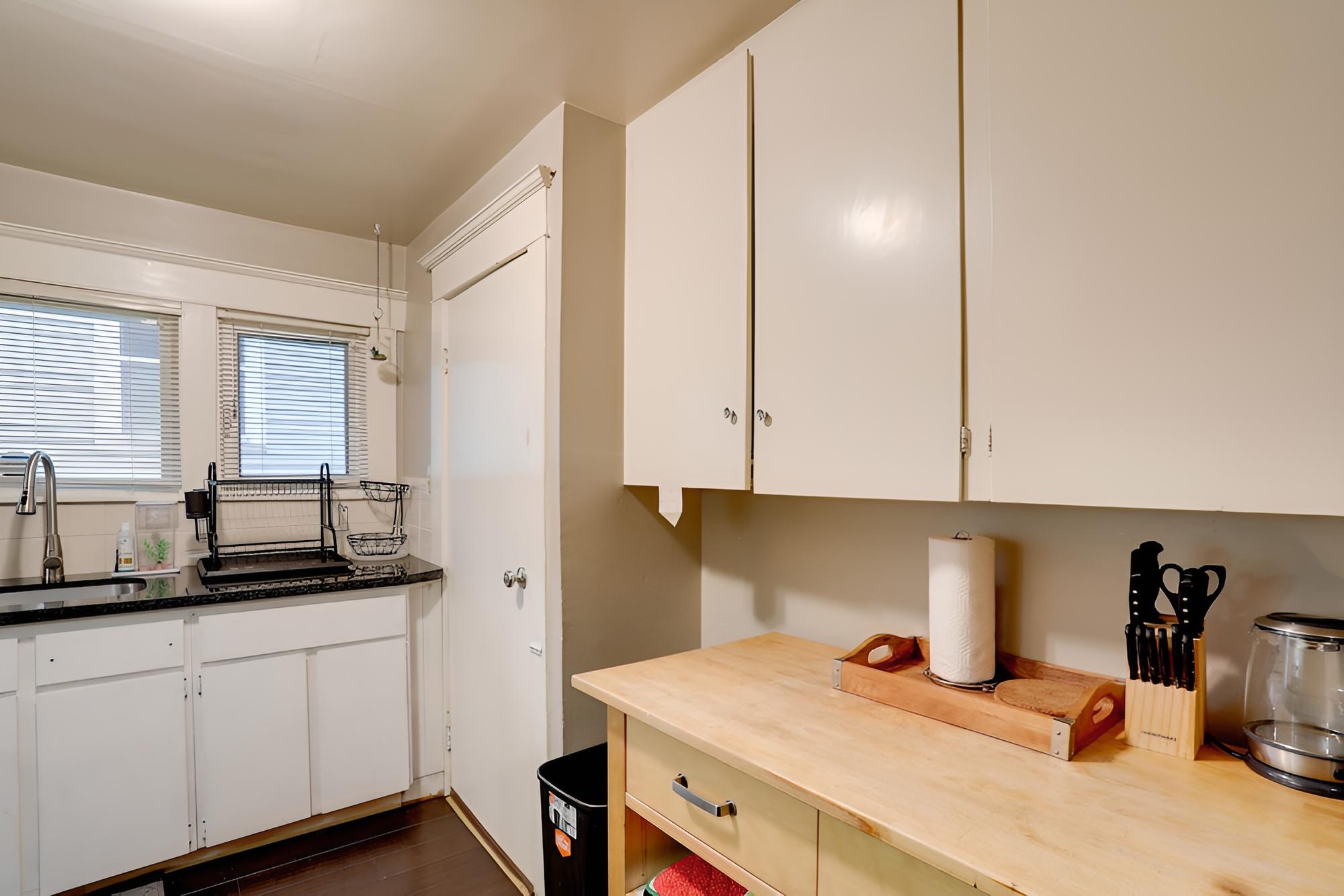 Walkable Seattle Home: 2 Mi to Pike Place Market view 3