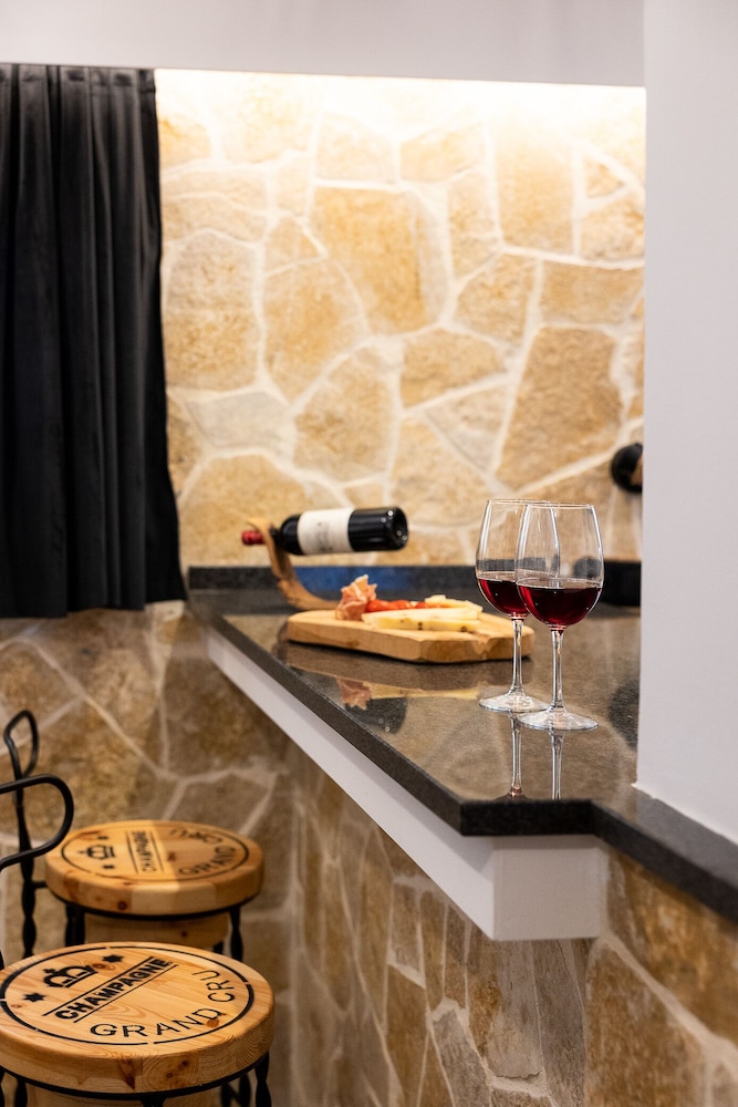 Mathraki Resort