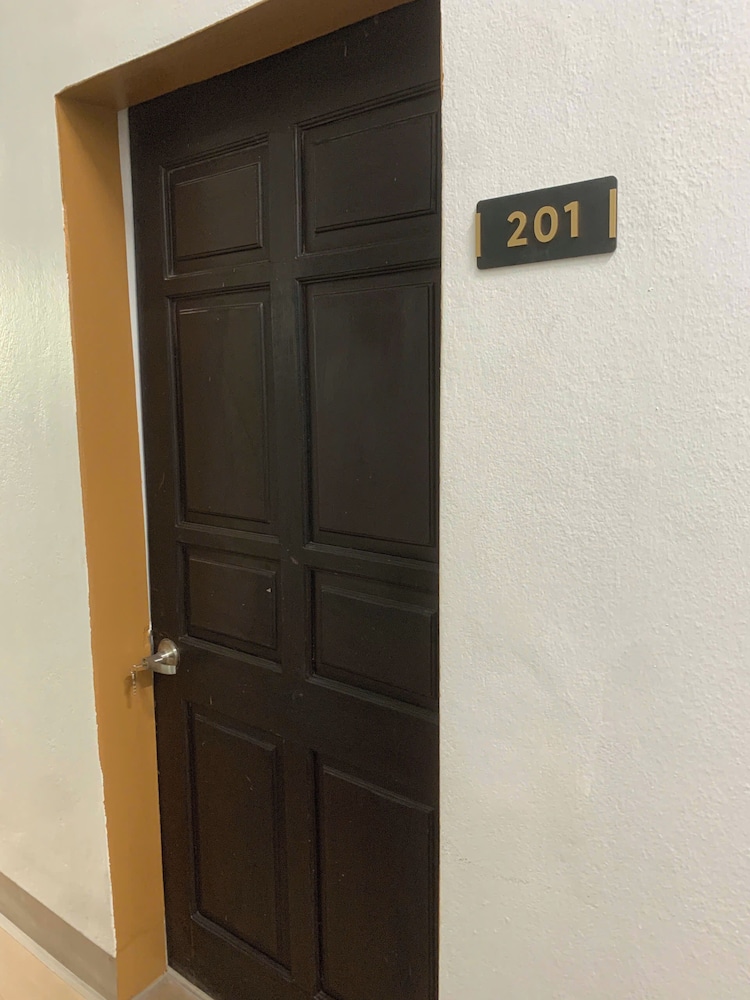 Hoa Lư Old Town House