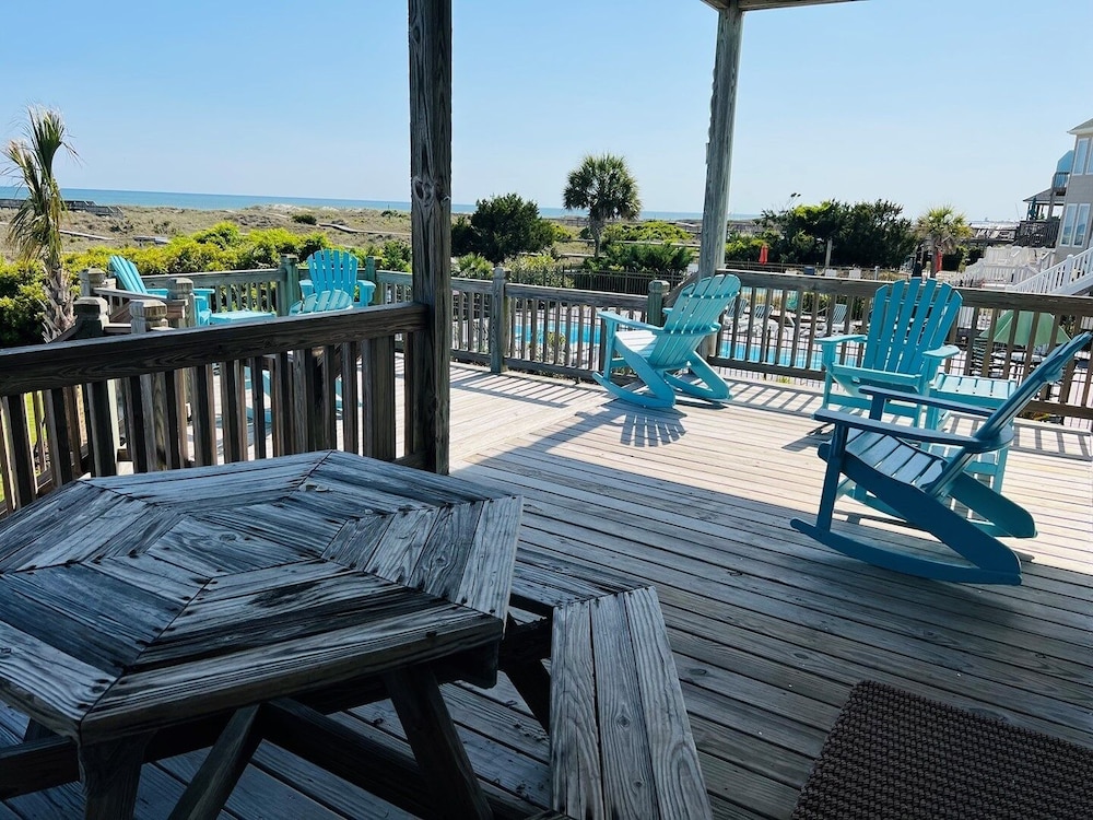 Avalon West- 5 Bedroom Home by RedAwning - Property Image 17