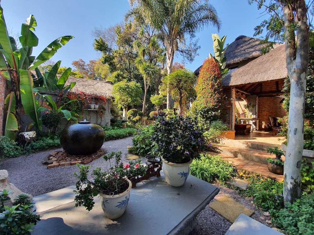 Waterhouse Guest Lodges 202 Lawley Street