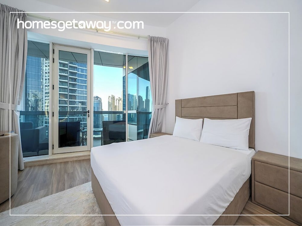 Spacious 4BR in Horizon Tower Marina