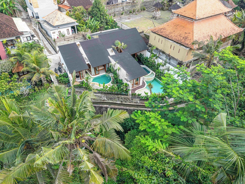 Chic 1BR Villa Serene Jungle Escape, Ubud