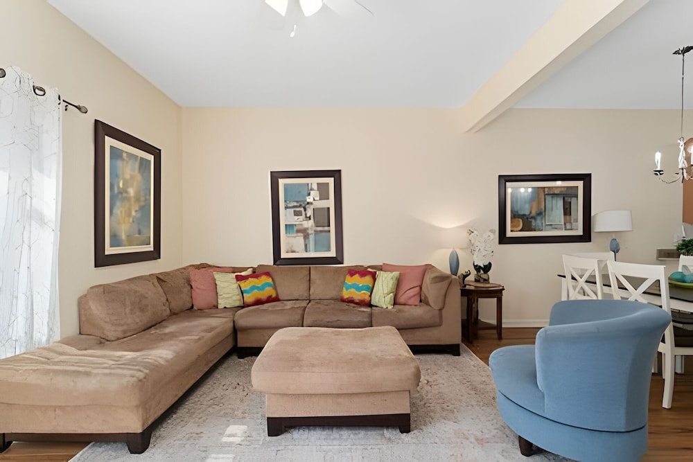 Bella Vida Cozy 3bd/3ba King Bed Private Pool
