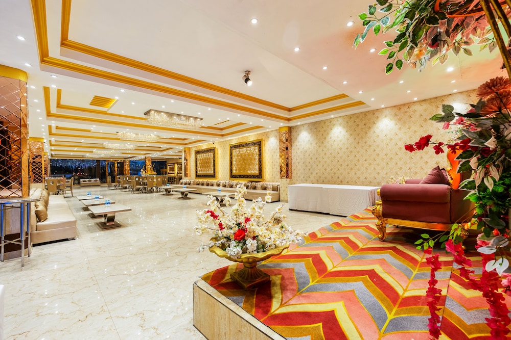 Hotel Palazzo Inn Mansarovar Garden