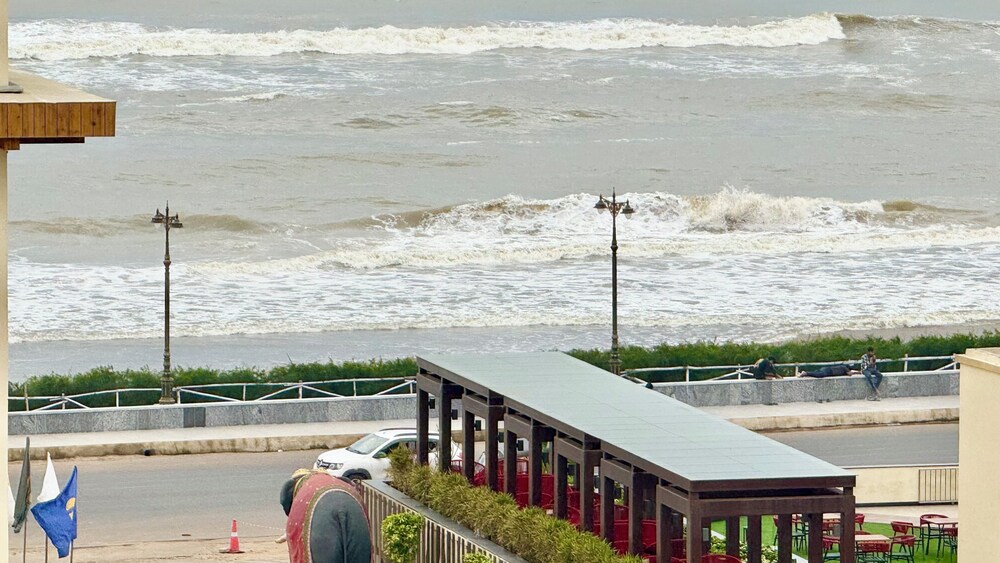 Hotel La Bella - near Sea Beach
