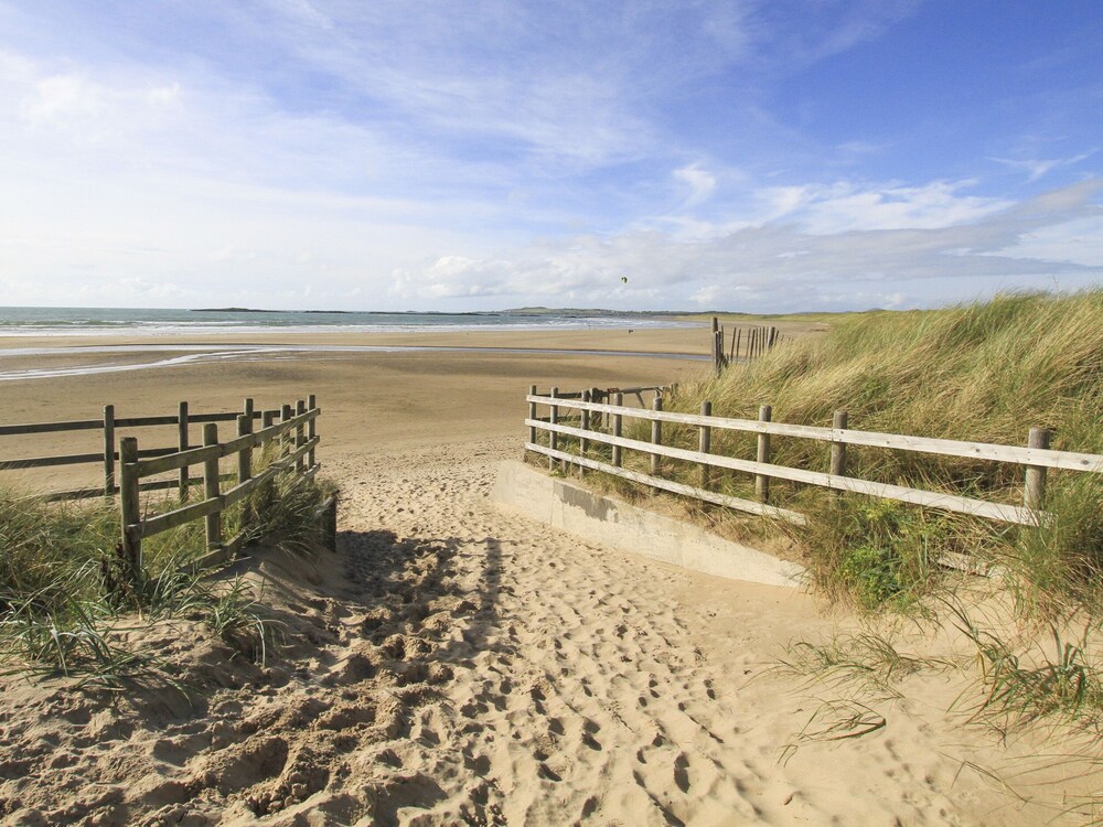 8 Pen Llanw Tides Reach