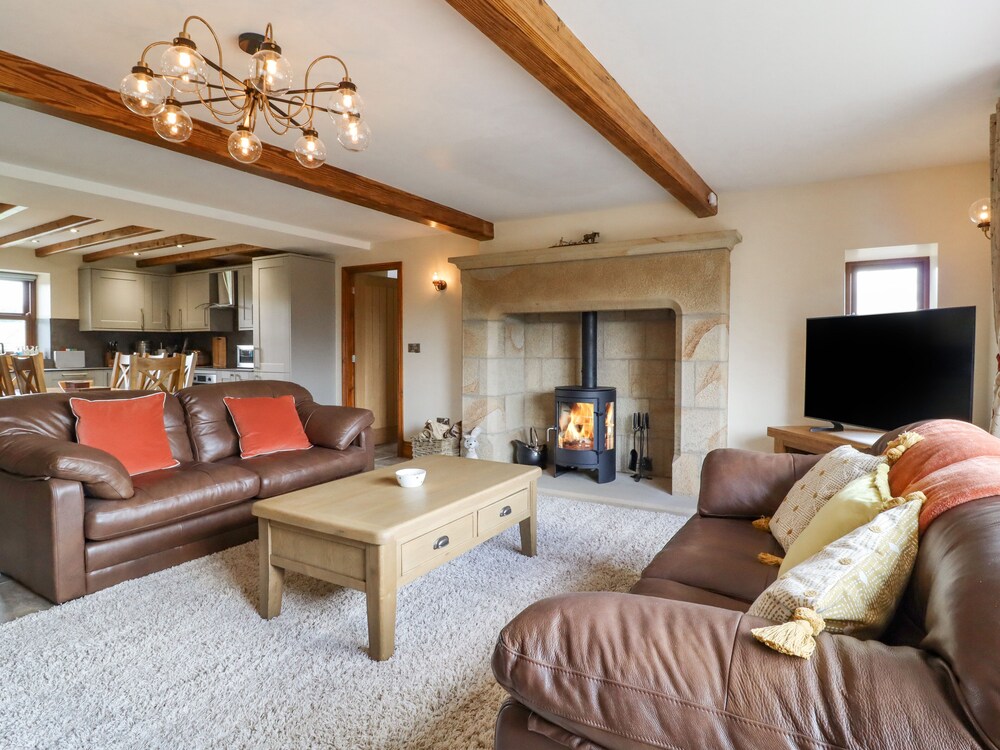 Orcaber Farmhouse