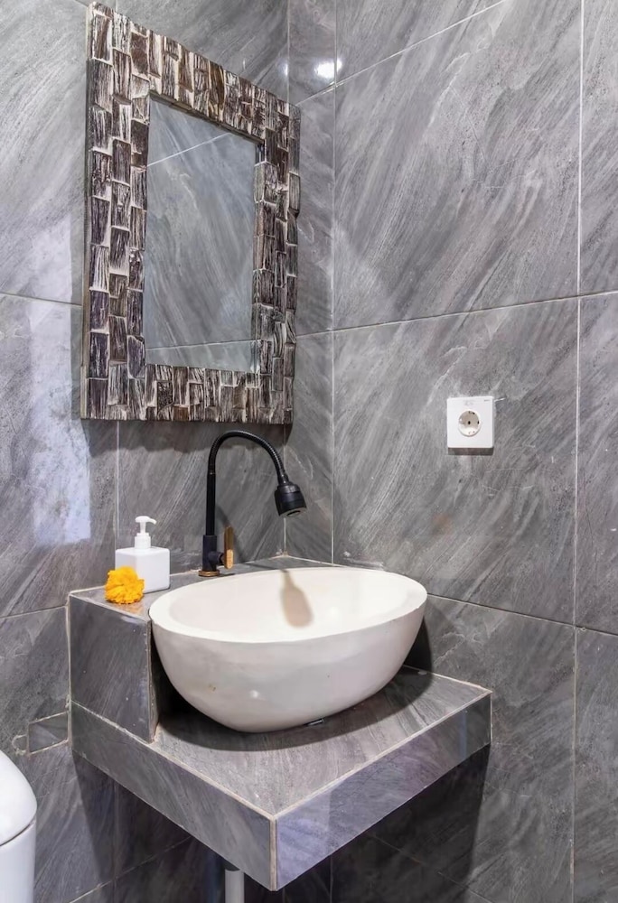 Kubu YN Guesthouse