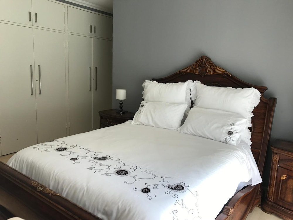 EMMY Guesthouse