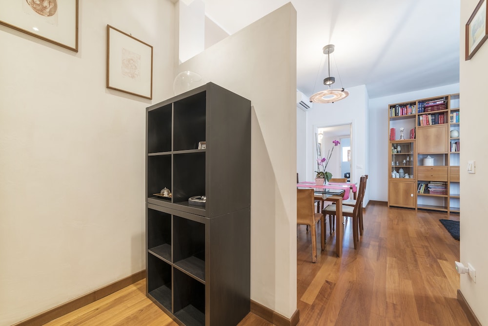 Colosseo & Colle Oppio Charming Apartment