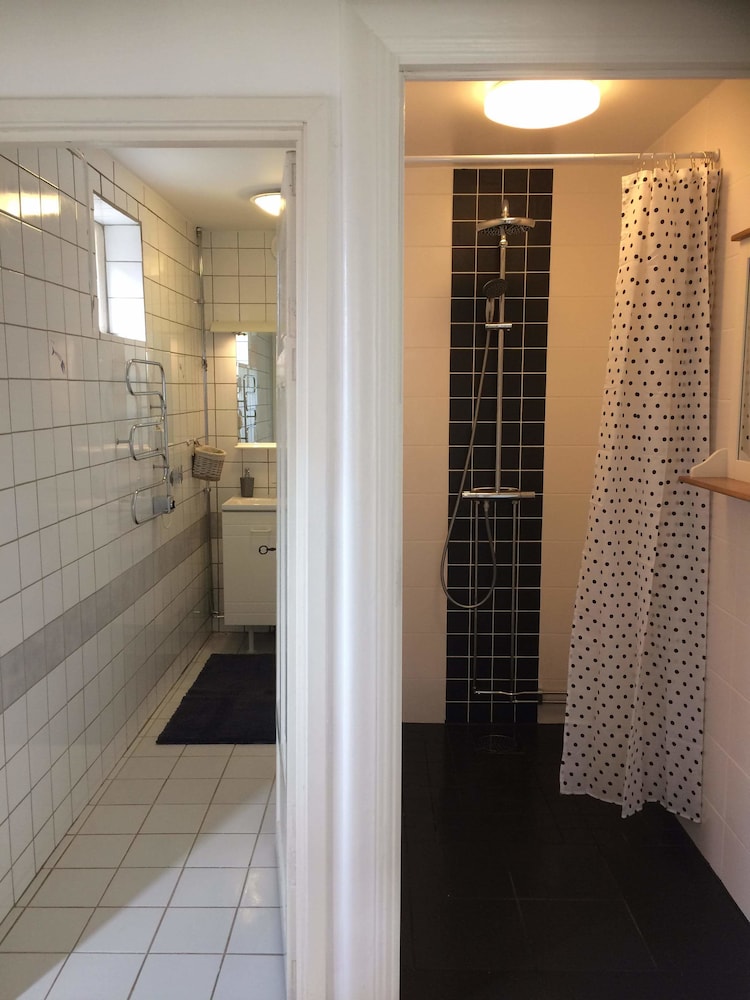 Gården mellan Slotten