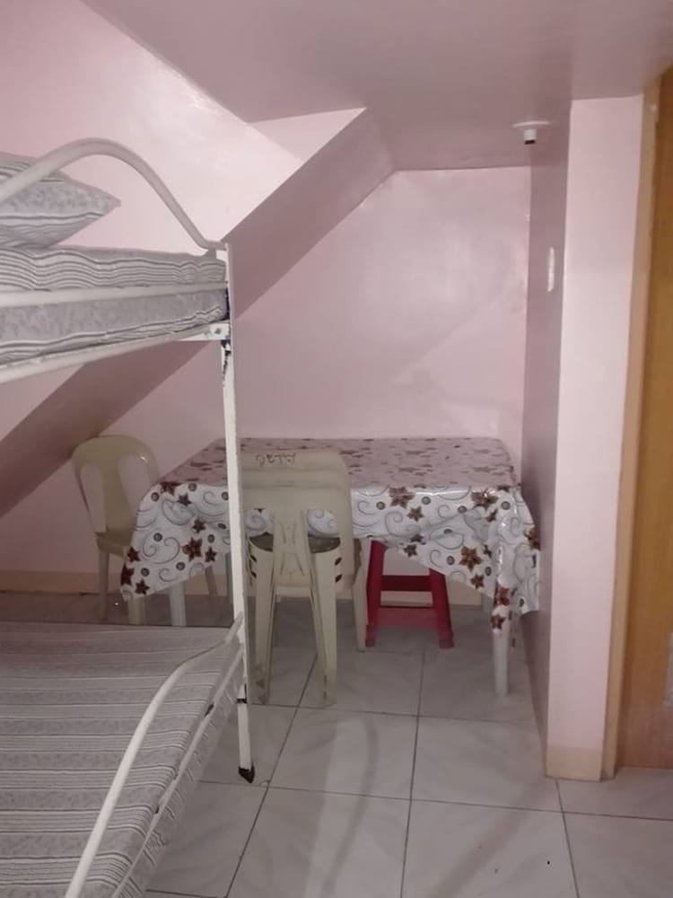 Antipolo Beach Haus Annex