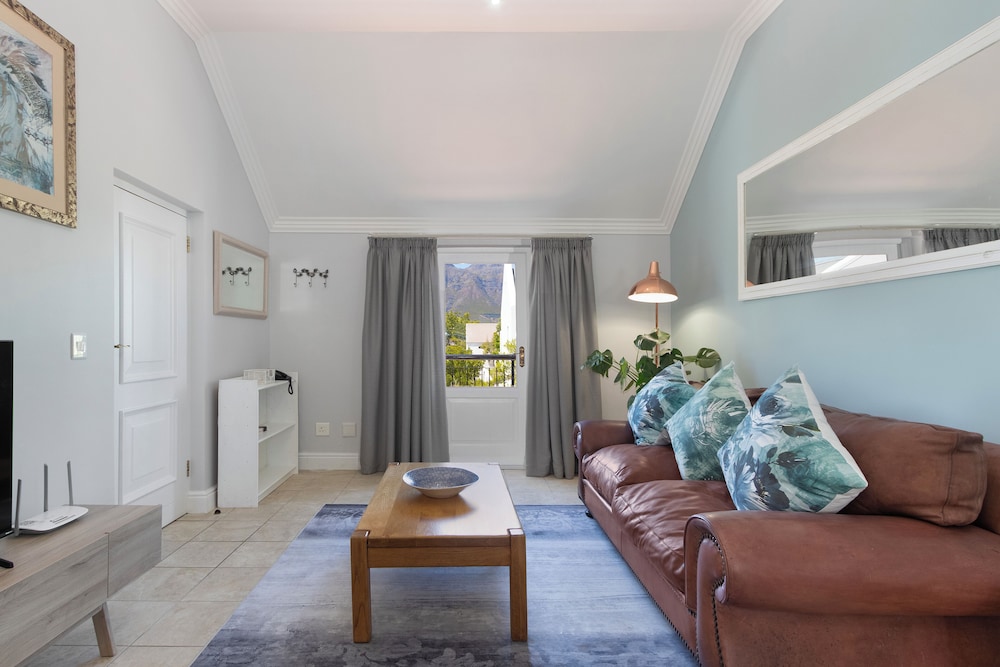 Winelands Golf Lodges at De Zalze