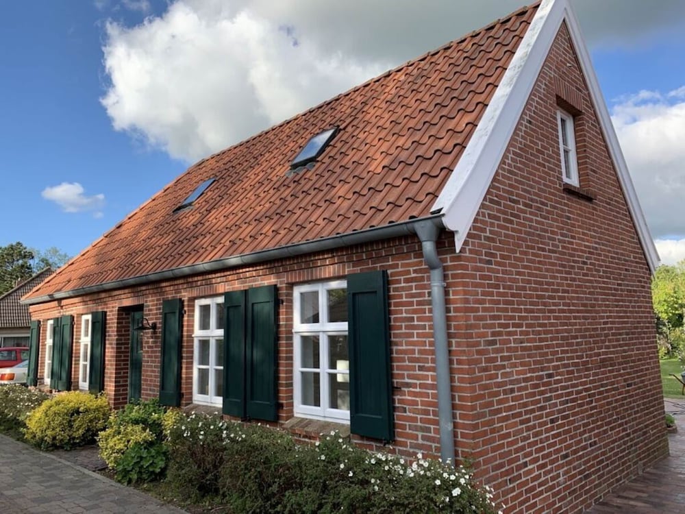Country House With Garden Near Greetsiel