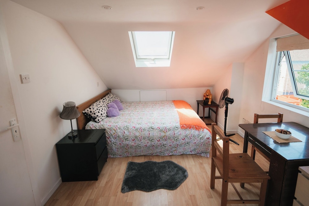 Fabian Road Cozy House - Central London
