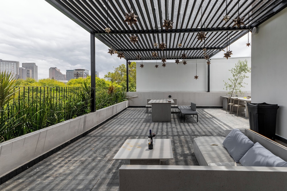 Casa Calderon by Capitalia
