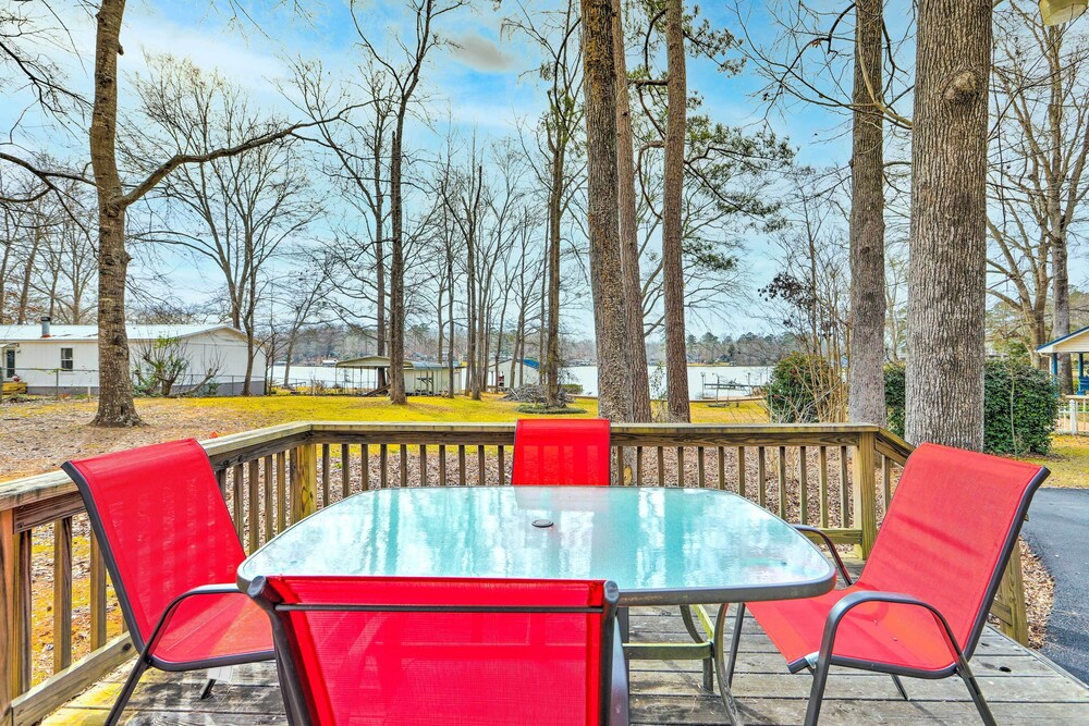 Lakefront Retreat With Private Docks  Gazebo! - Property Image 6