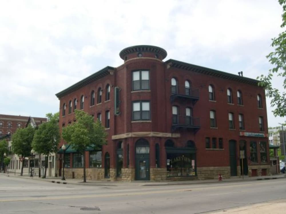 Hotel Ruby Marie