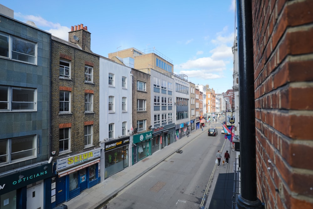 Soho by Excel Apartments