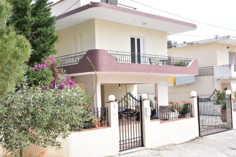 Galotel Agnoudas near Airport