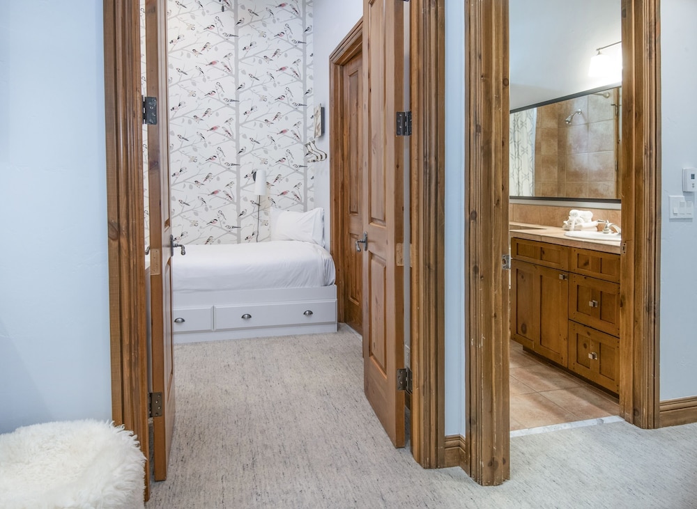 Freemont Building F4 4 Bedroom Townhouse