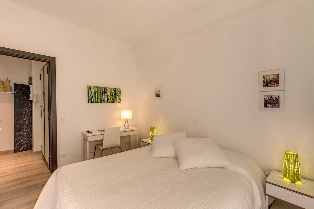 Ml Apartment - Caracalla 2