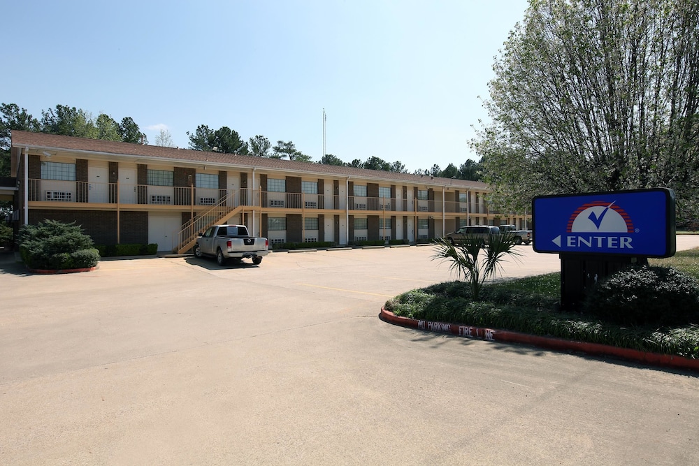 Country Side Inn
